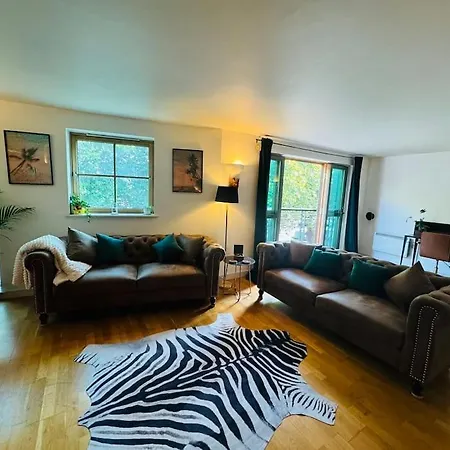 Apartman Funky Harbourside With Private Parking *
