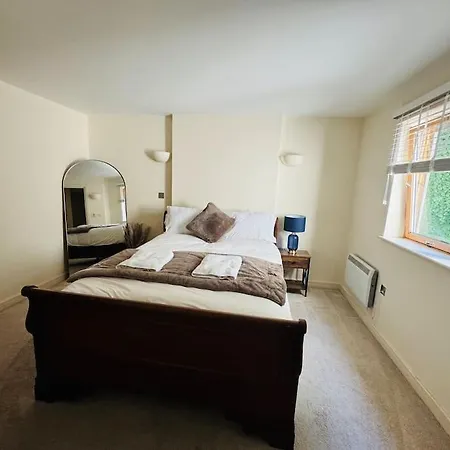 Funky Harbourside With Private Parking Appartement Bristol